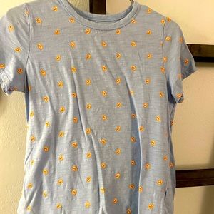 Old Navy tee with Oranges